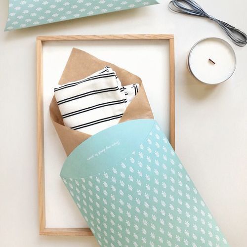 Iconic Pattern Pillow Box - Image 3