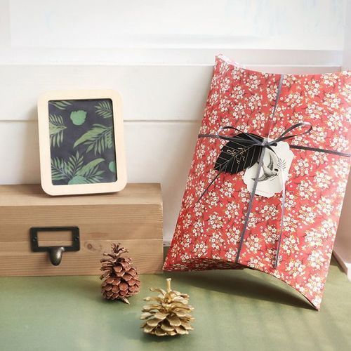 Iconic Pattern Pillow Box - Image 2