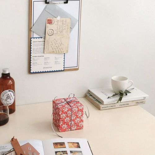 Iconic Pattern Gift Box - Image 26