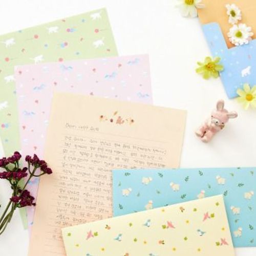 Pastel Animal Letter Set