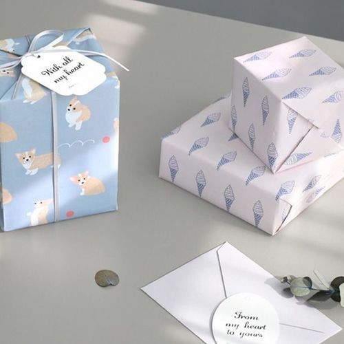 Iconic Gift Wrapping Paper Set v2 - Image 2