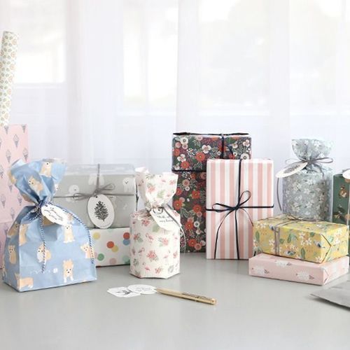 Iconic Gift Wrapping Paper Set v2 - Image 31