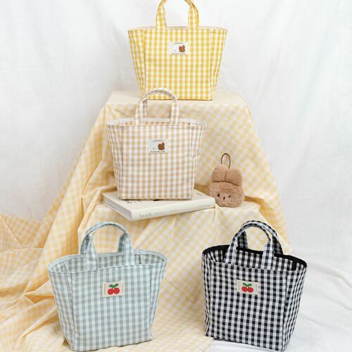 Piyo Check Tumbler Tote