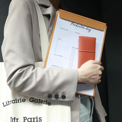 Vegan Leather A4 Magnetic Clipboard