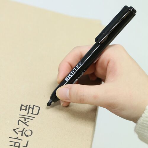 Retractable Permanent Marker - Image 11