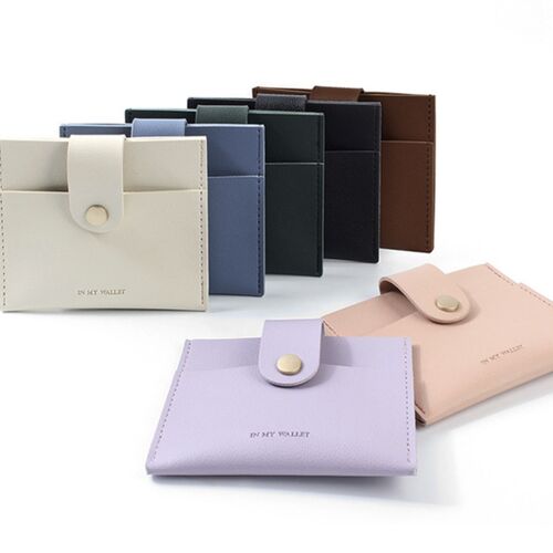 Simple Button Half Wallet