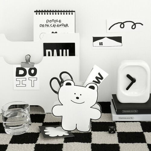 Doodle Acrylic Pen Holder - Image 11
