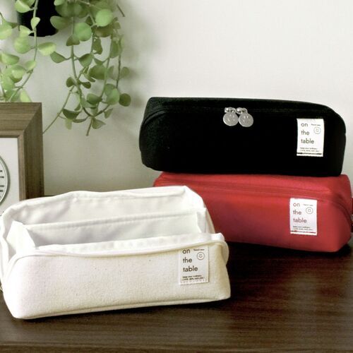 On the Table Cube Pen Pouch