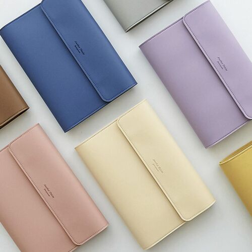 Vegan Leather A5 Notepad & Pen Organizer Set - Image 13